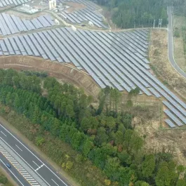 Image of the ground-mounted PV solar farm in Togane, Japan.