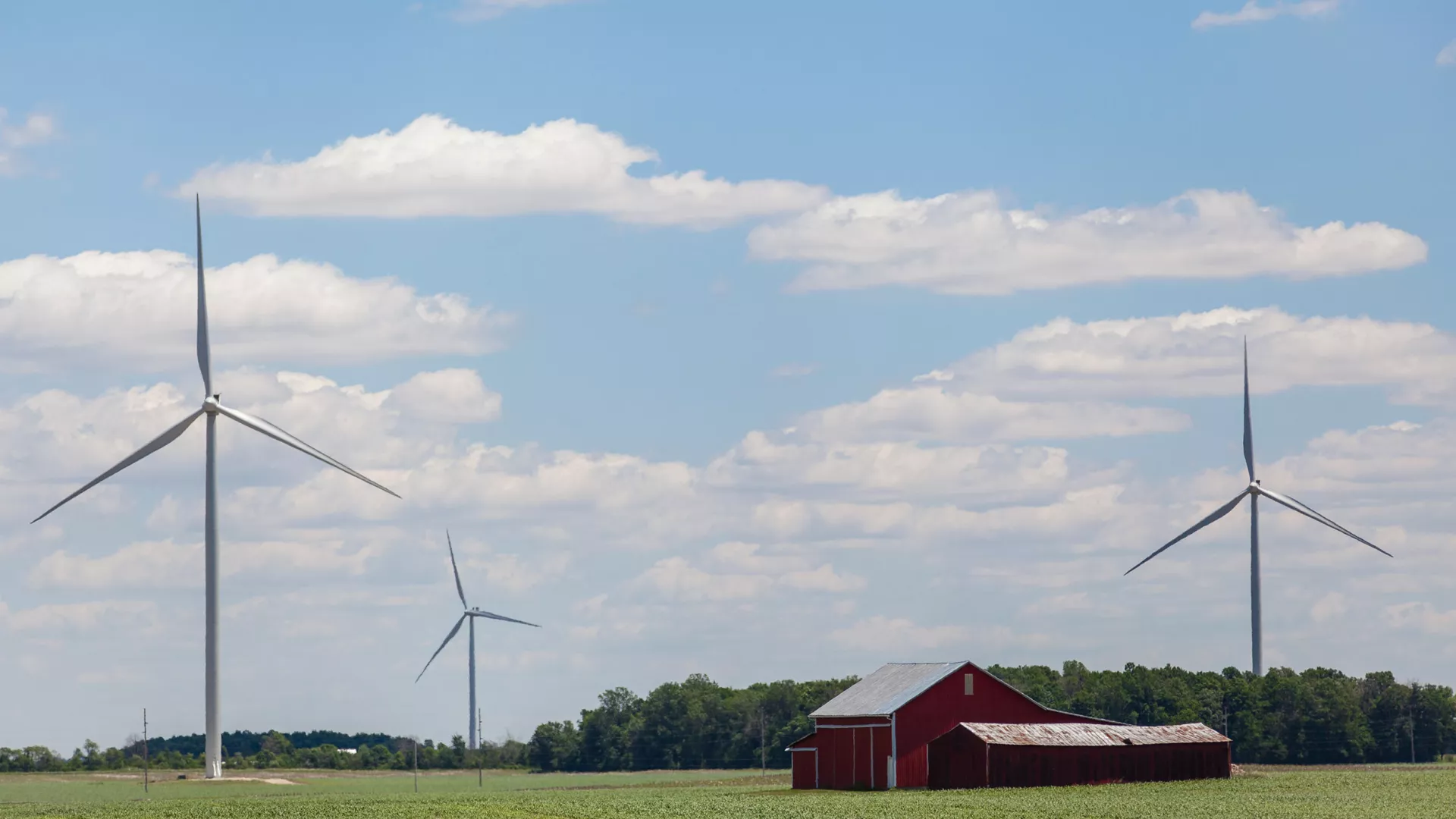 wind_turbine_headwaters_hero.jpg wind_turbine_headwaters_hero.jpg